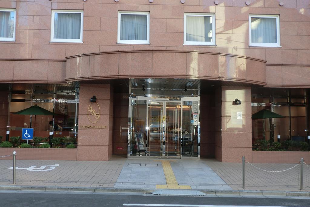 Toyoko Inn Tokyo Yamanote Sen Otsuka Eki Kita Guchi No 2 Buitenkant foto